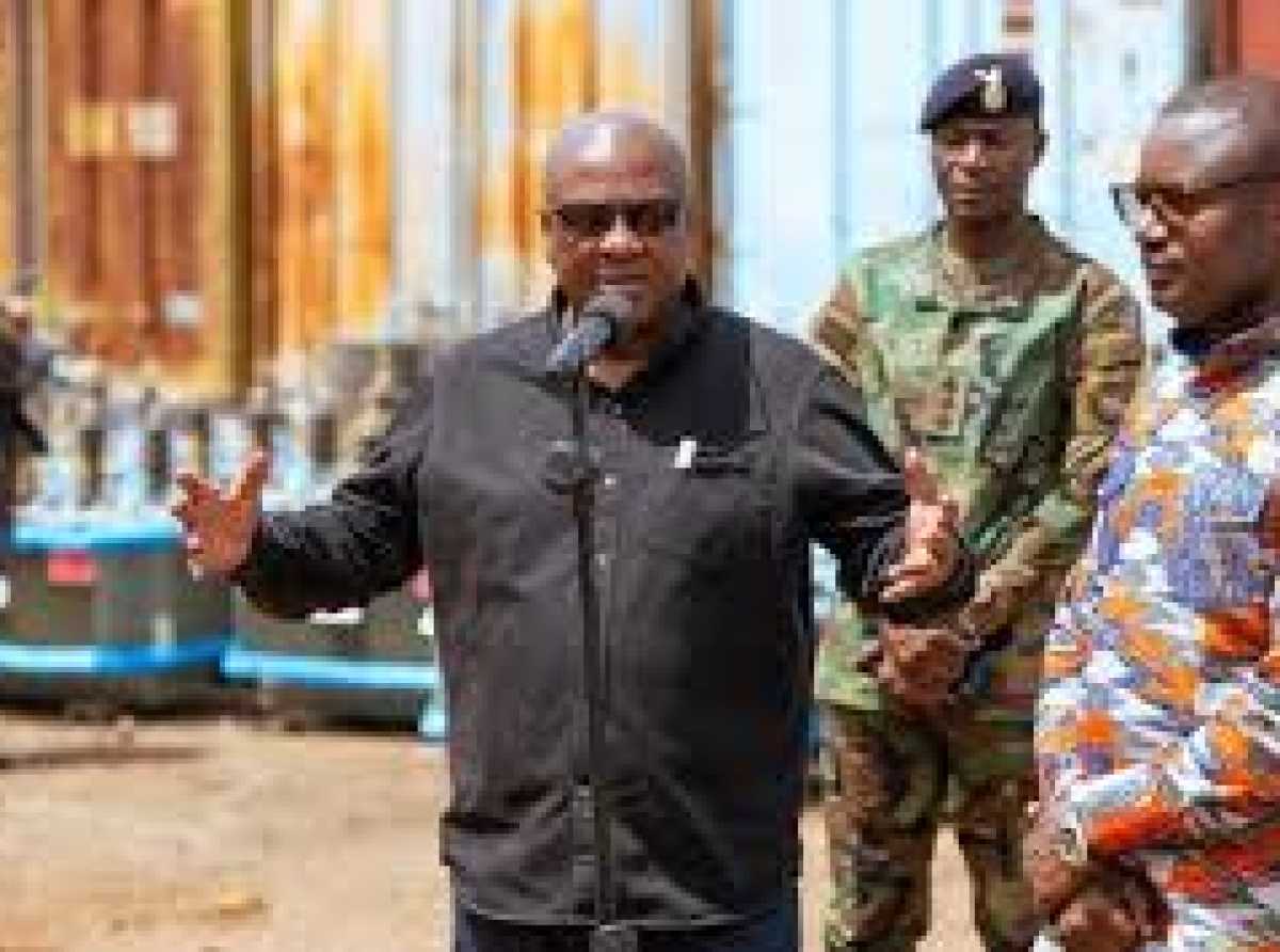 Mahama encourages VRA, says Akosombo fire offers fresh start to modernise facility